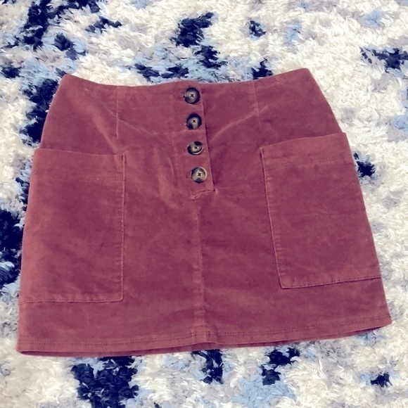 Urban Outfitters BDG Kendri Uncut Corduroy‎ Mini Skirt - Picture 15 of 16